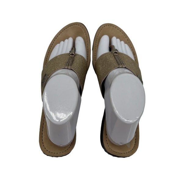 Anne Klein Gold T-Strap Wedge Sandals Size 9 1/2 Women’s - Picture 5 of 9